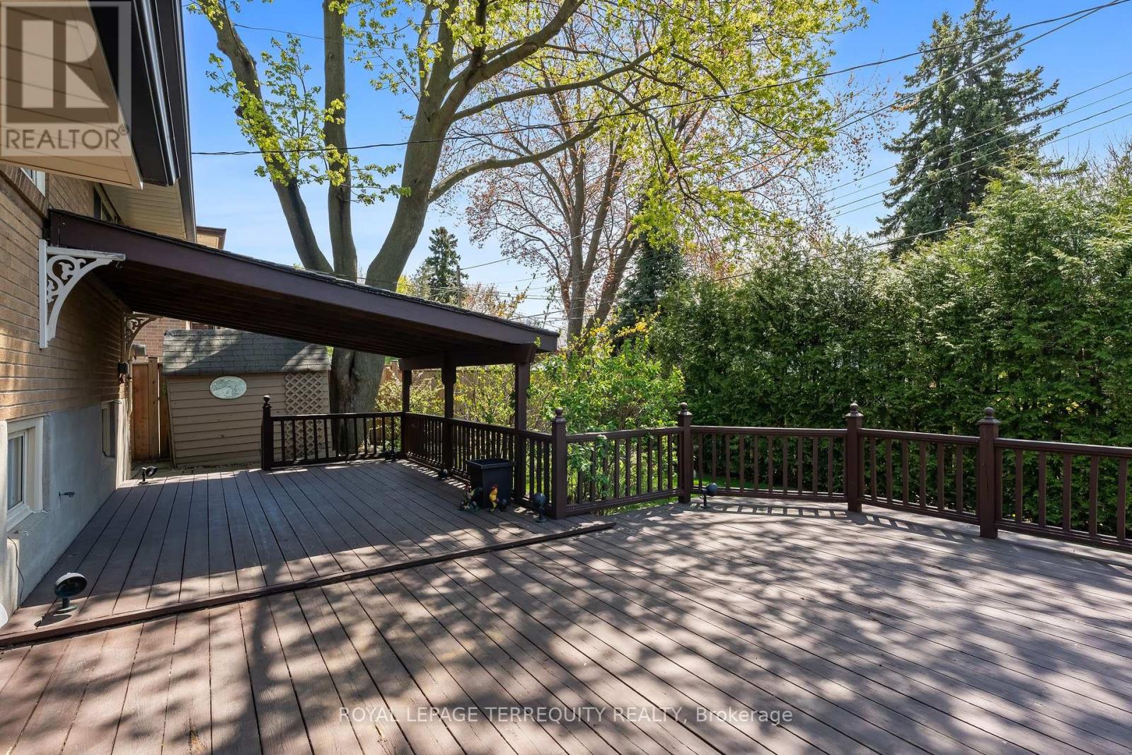 52 Cathedral Bluffs Drive, Toronto (Cliffcrest), Ontario  M1M 2T9 - Photo 36 - E12153297
