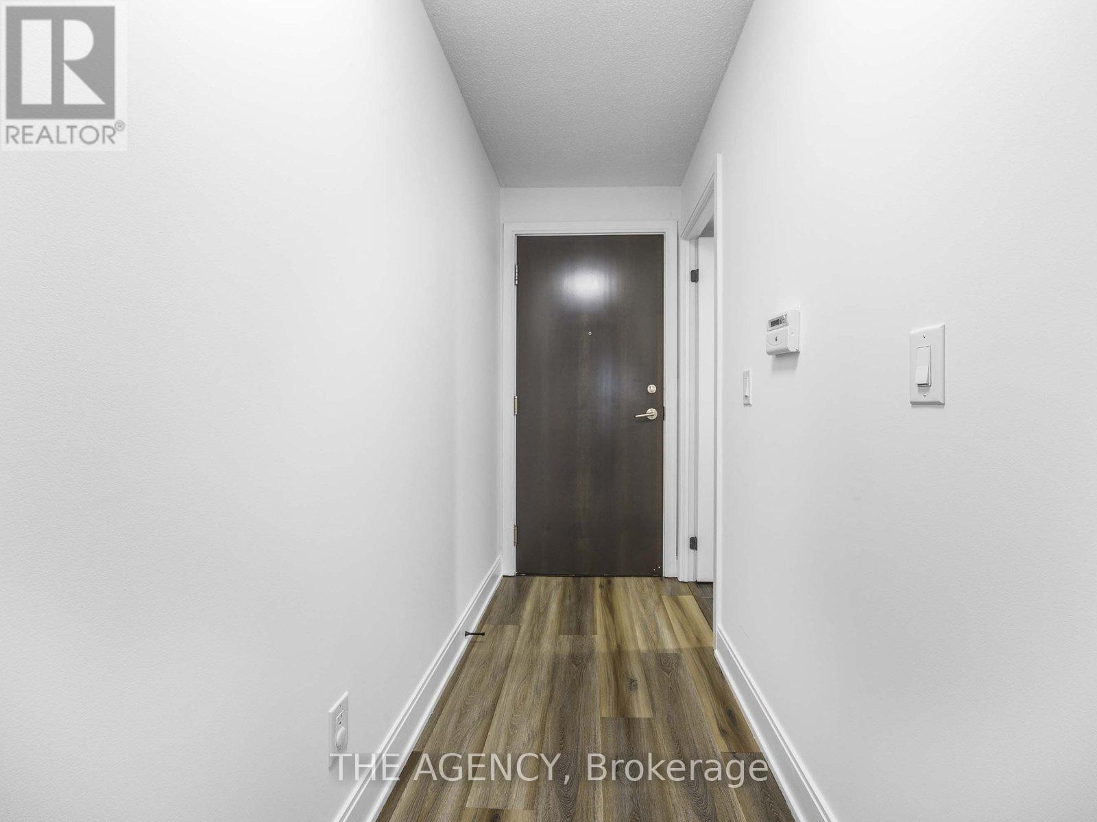 3308 - 125 Village Green Square, Toronto, Ontario  M1S 0G3 - Photo 4 - E12153327