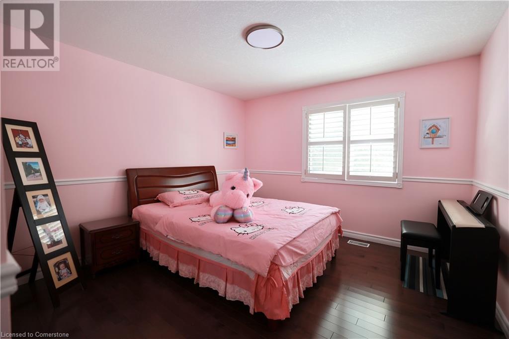 525 Leighland Drive, Waterloo, Ontario  N2T 2H5 - Photo 29 - 40729500