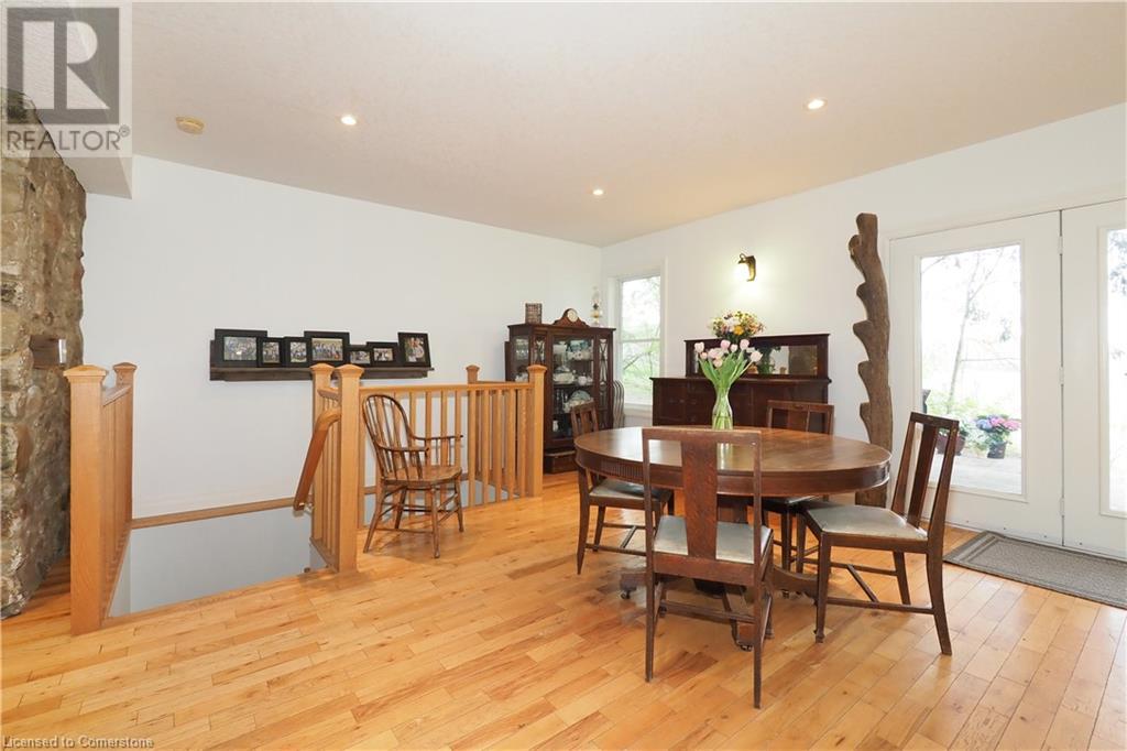 1266 Alps Road, North Dumfries, Ontario  N1R 5S5 - Photo 14 - 40726324