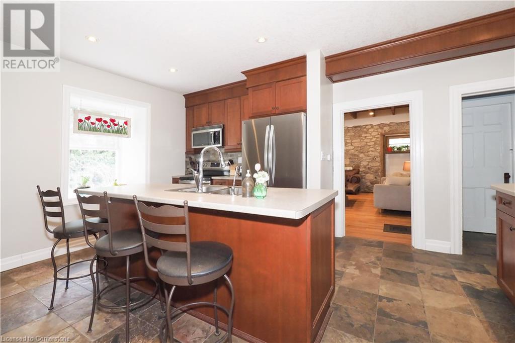 1266 Alps Road, North Dumfries, Ontario  N1R 5S5 - Photo 9 - 40726324