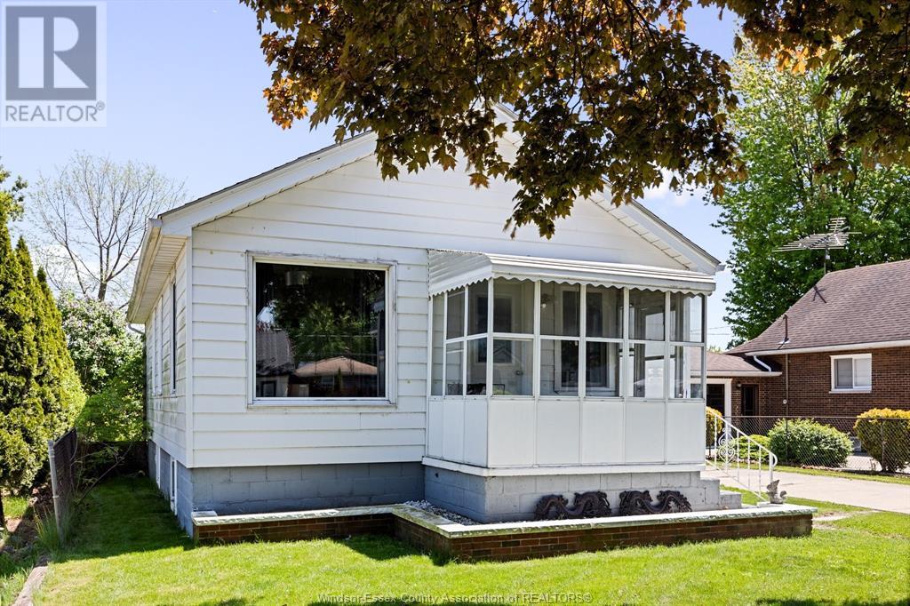 Property at 38 WESTMORELAND image 3