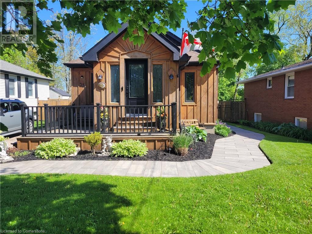 Property at 33 ROSEDALE Avenue image 1