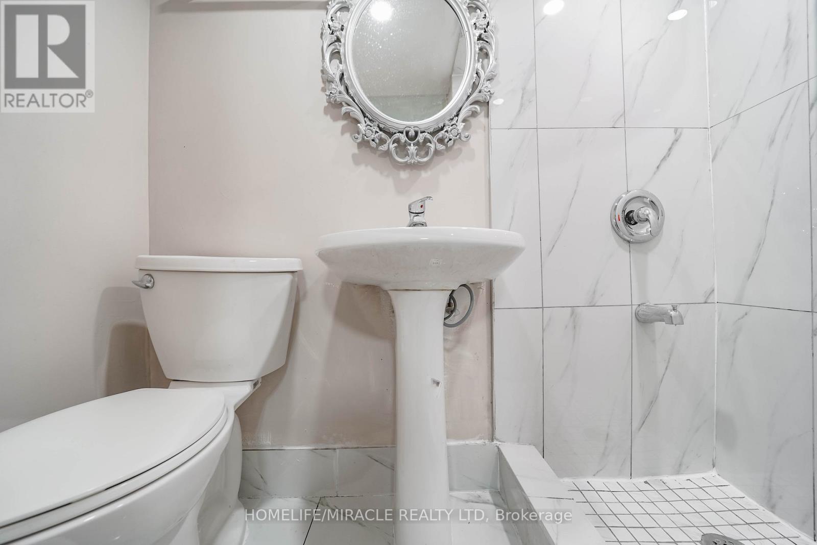 27 Miles Farm Road, Markham, Ontario  L3S 2C2 - Photo 15 - N12153175