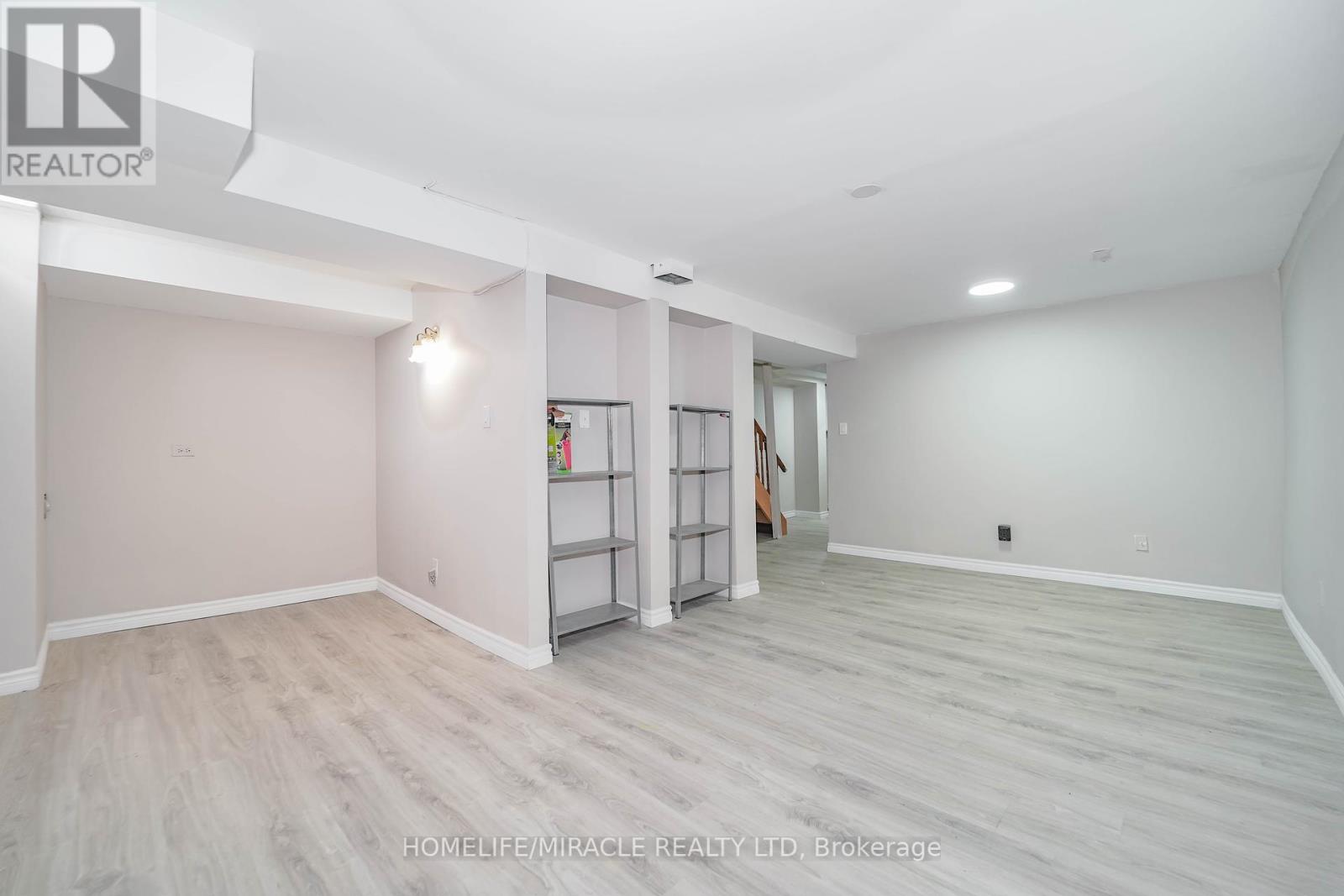 27 Miles Farm Road, Markham, Ontario  L3S 2C2 - Photo 17 - N12153175