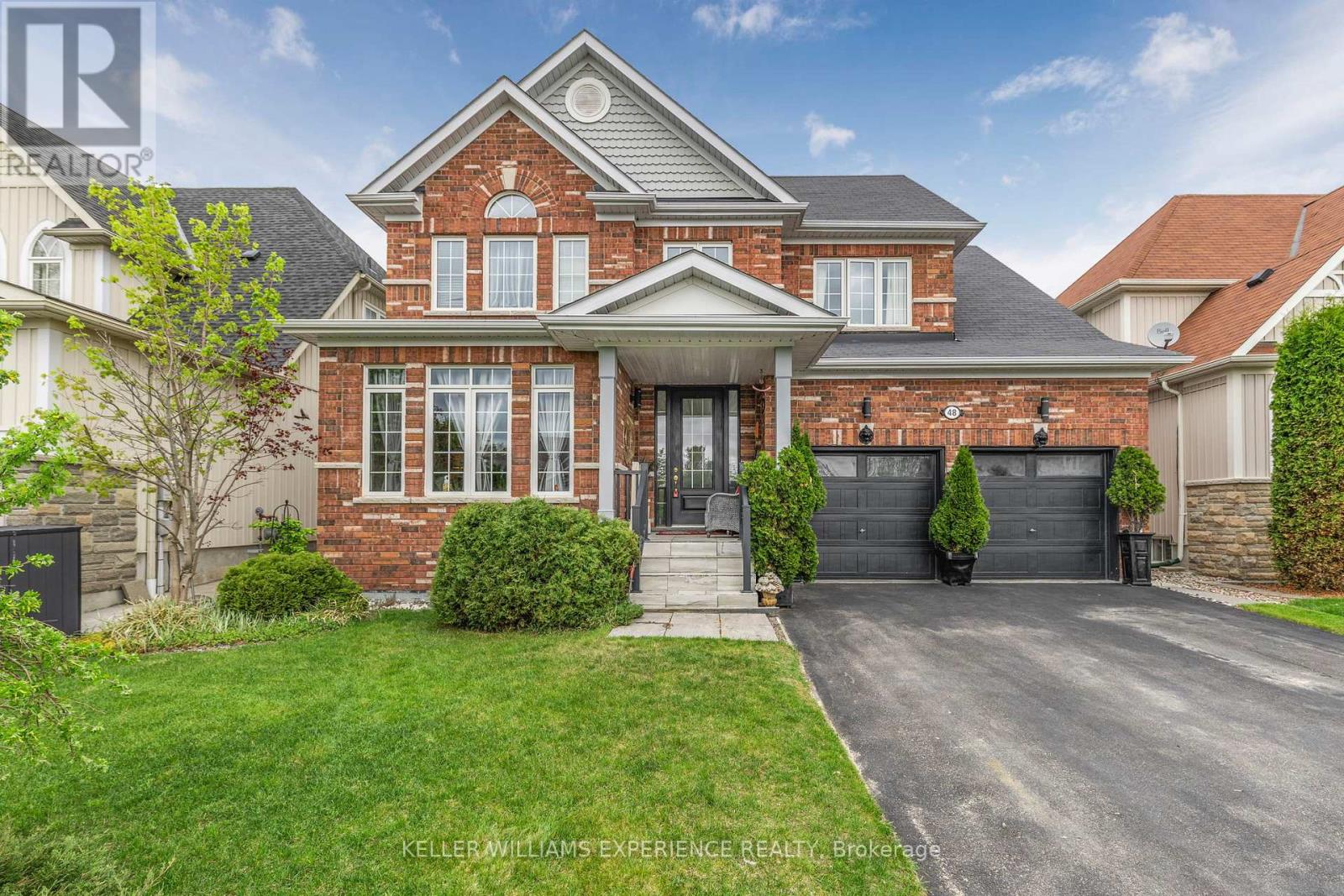 48 Collier Crescent, Essa, Ontario  L3W 0M6 - Photo 1 - N12153295