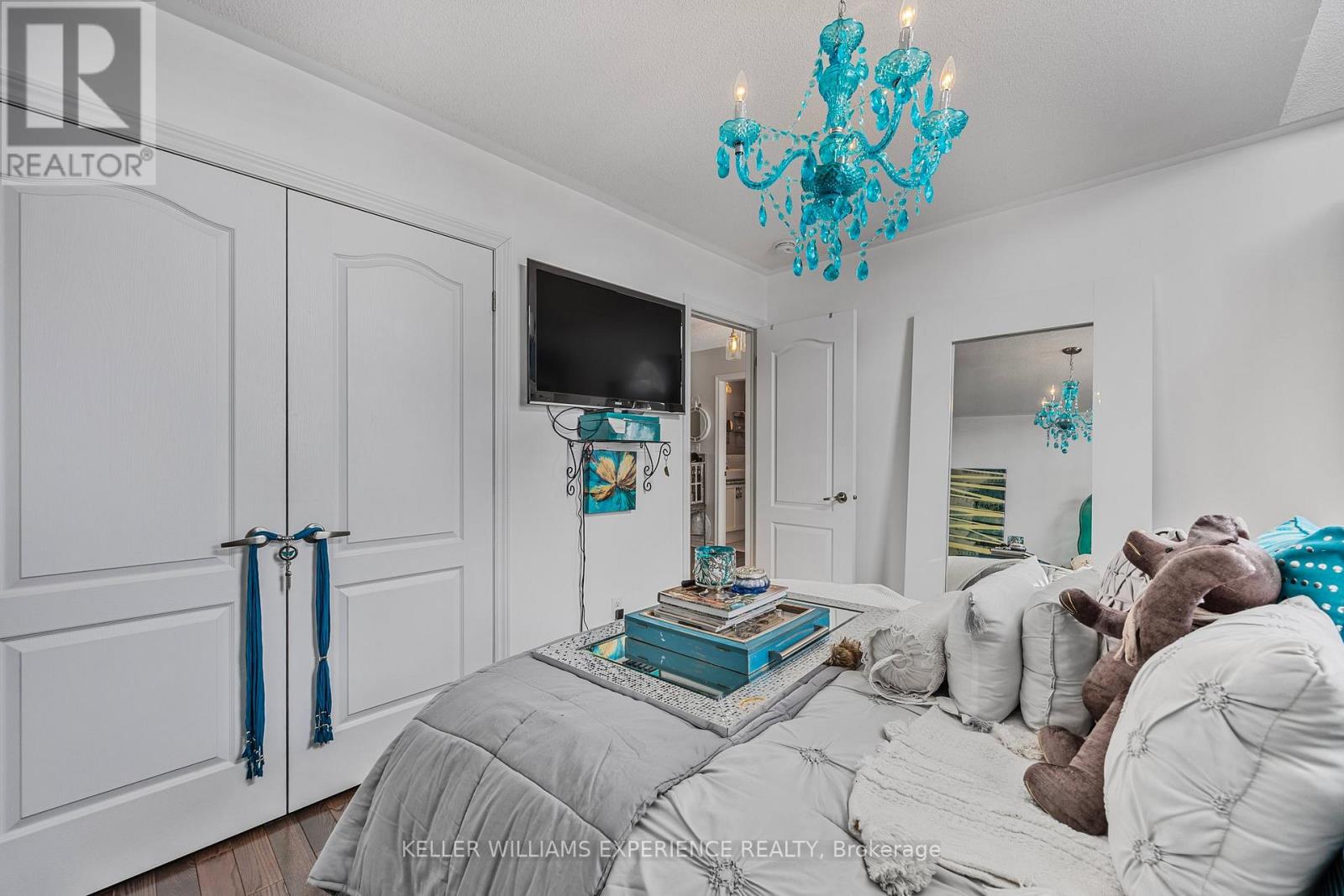 48 Collier Crescent, Essa, Ontario  L3W 0M6 - Photo 26 - N12153295