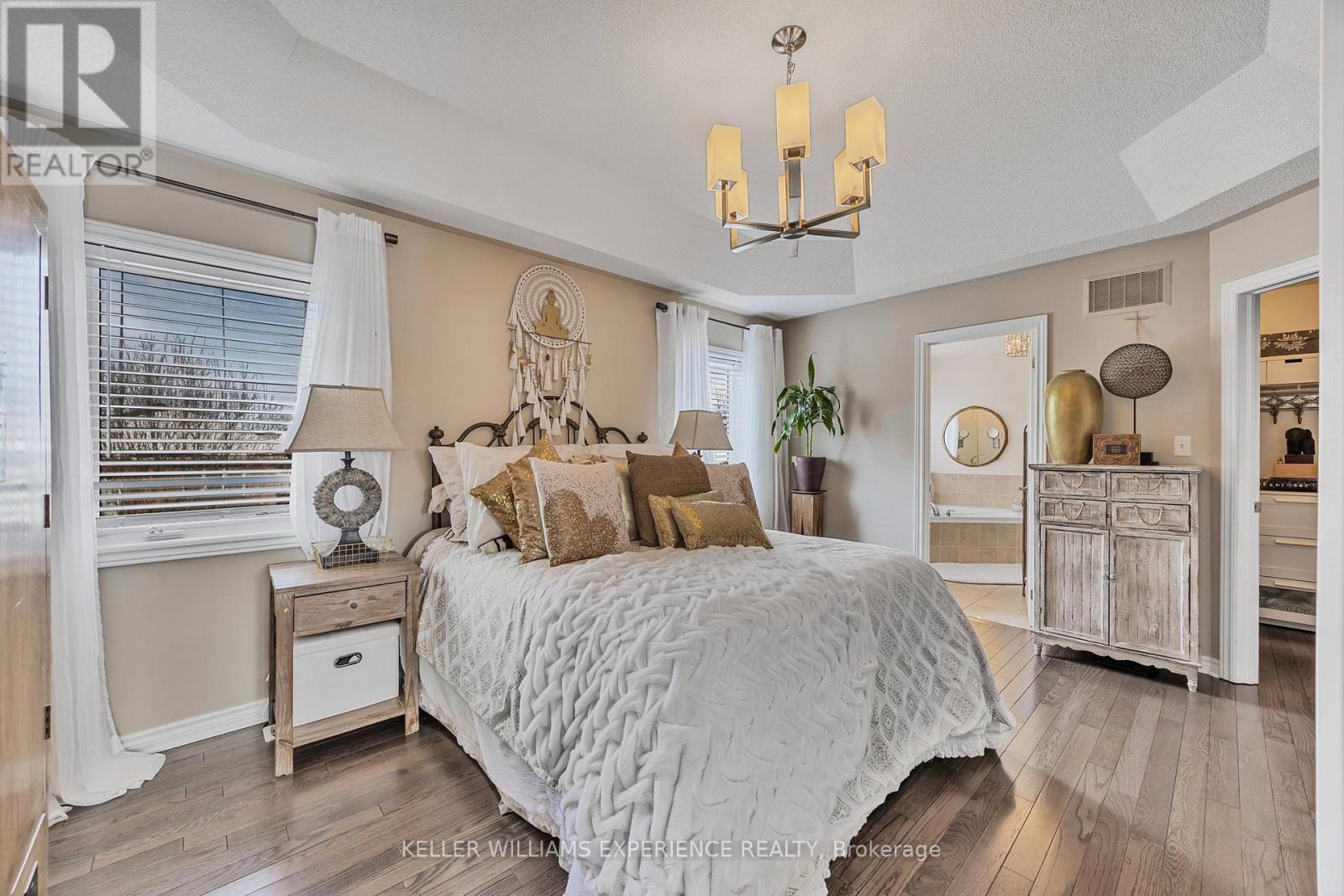 48 Collier Crescent, Essa, Ontario  L3W 0M6 - Photo 30 - N12153295