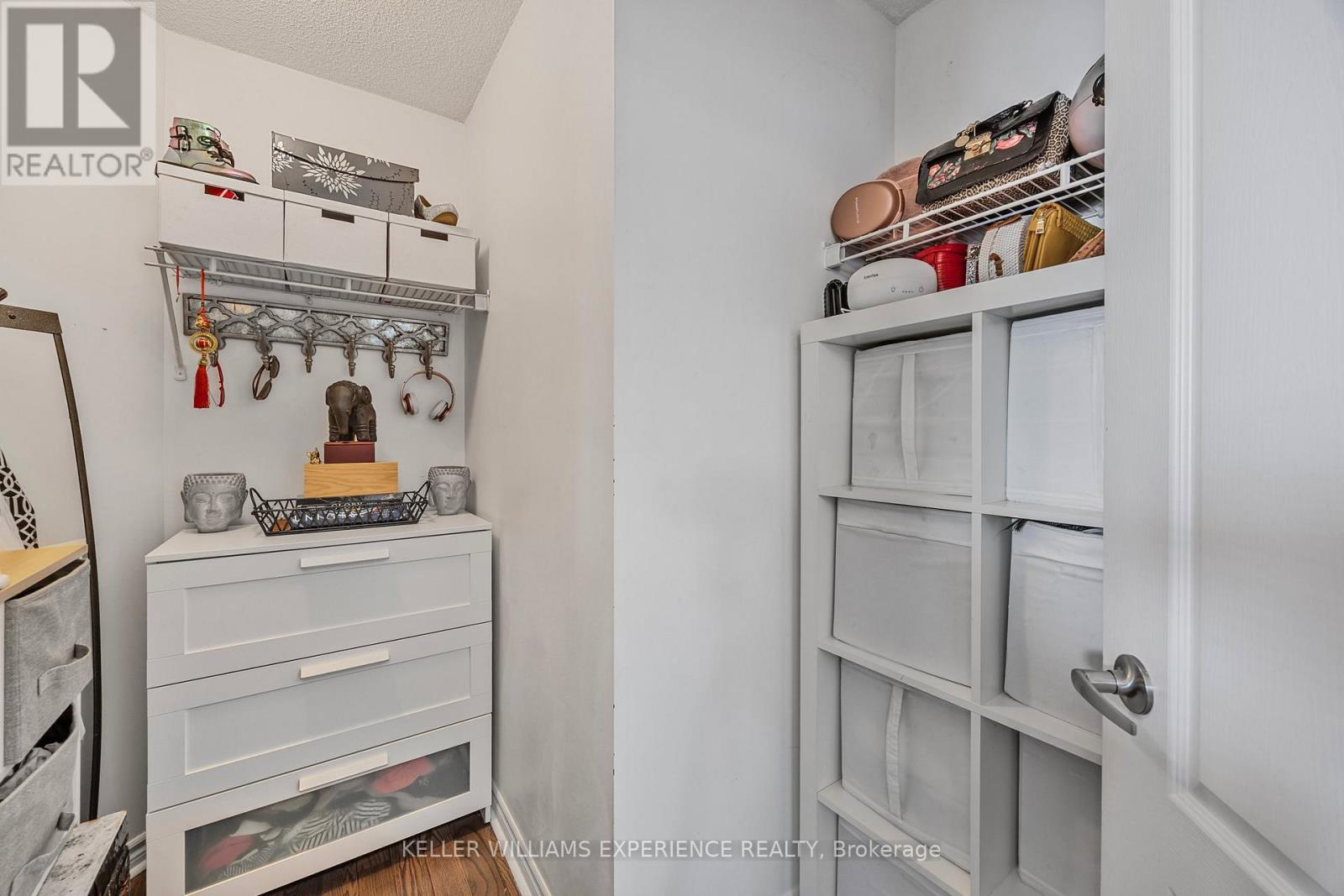 48 Collier Crescent, Essa, Ontario  L3W 0M6 - Photo 32 - N12153295