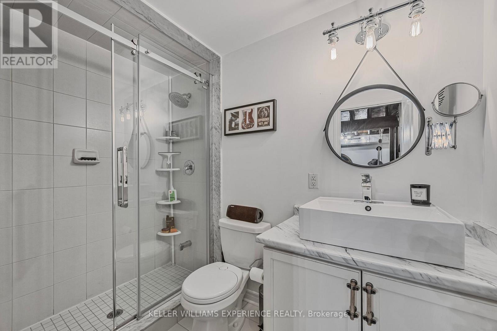 48 Collier Crescent, Essa, Ontario  L3W 0M6 - Photo 43 - N12153295