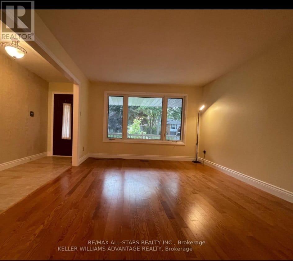 Main Floor - 272 Stouffer Street, Whitchurch-Stouffville, Ontario  L4A 4Z1 - Photo 4 - N12153307