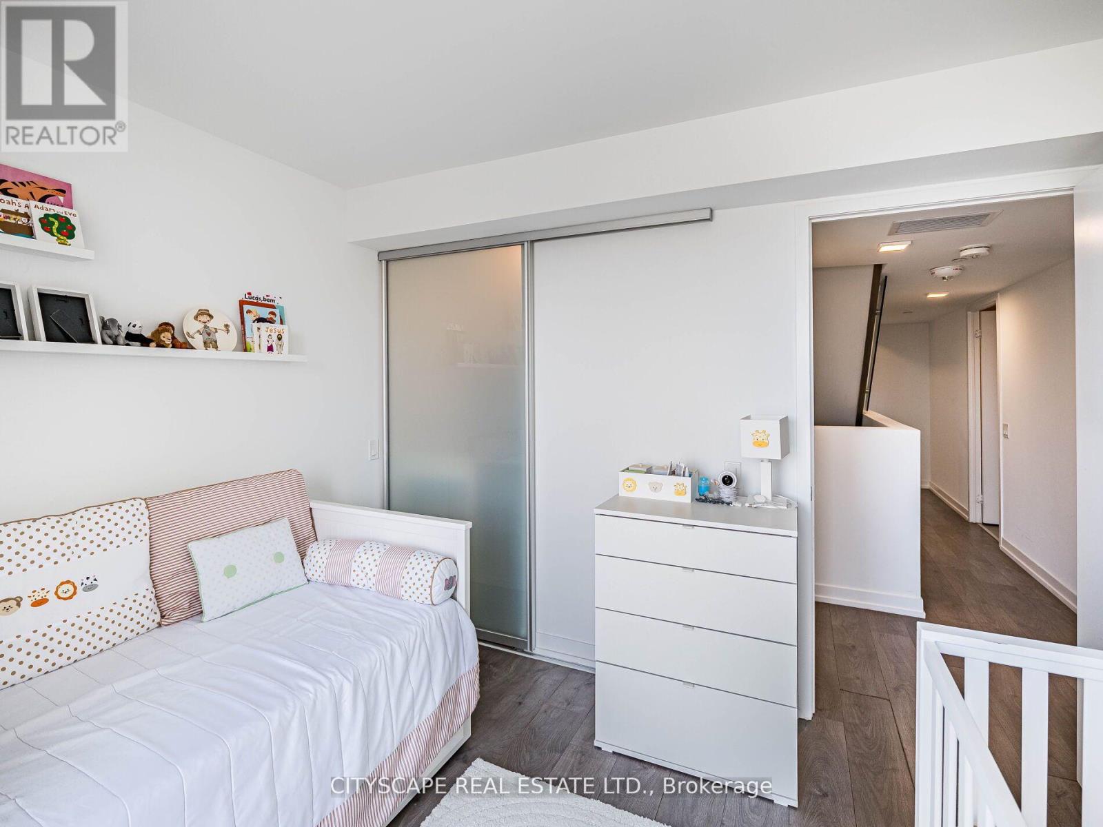 Th06 - 9 Buttermill Avenue W, Vaughan, Ontario  L4K 0M5 - Photo 29 - N12153347