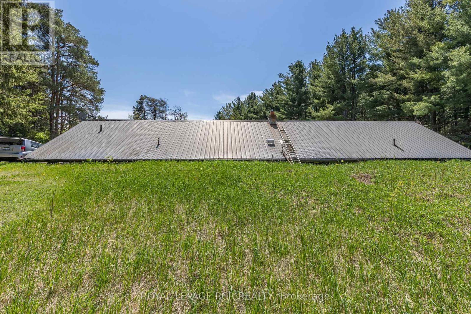 1092 Ballycroy Road, Adjala-Tosorontio, Ontario  L0N 1P0 - Photo 27 - N12153399