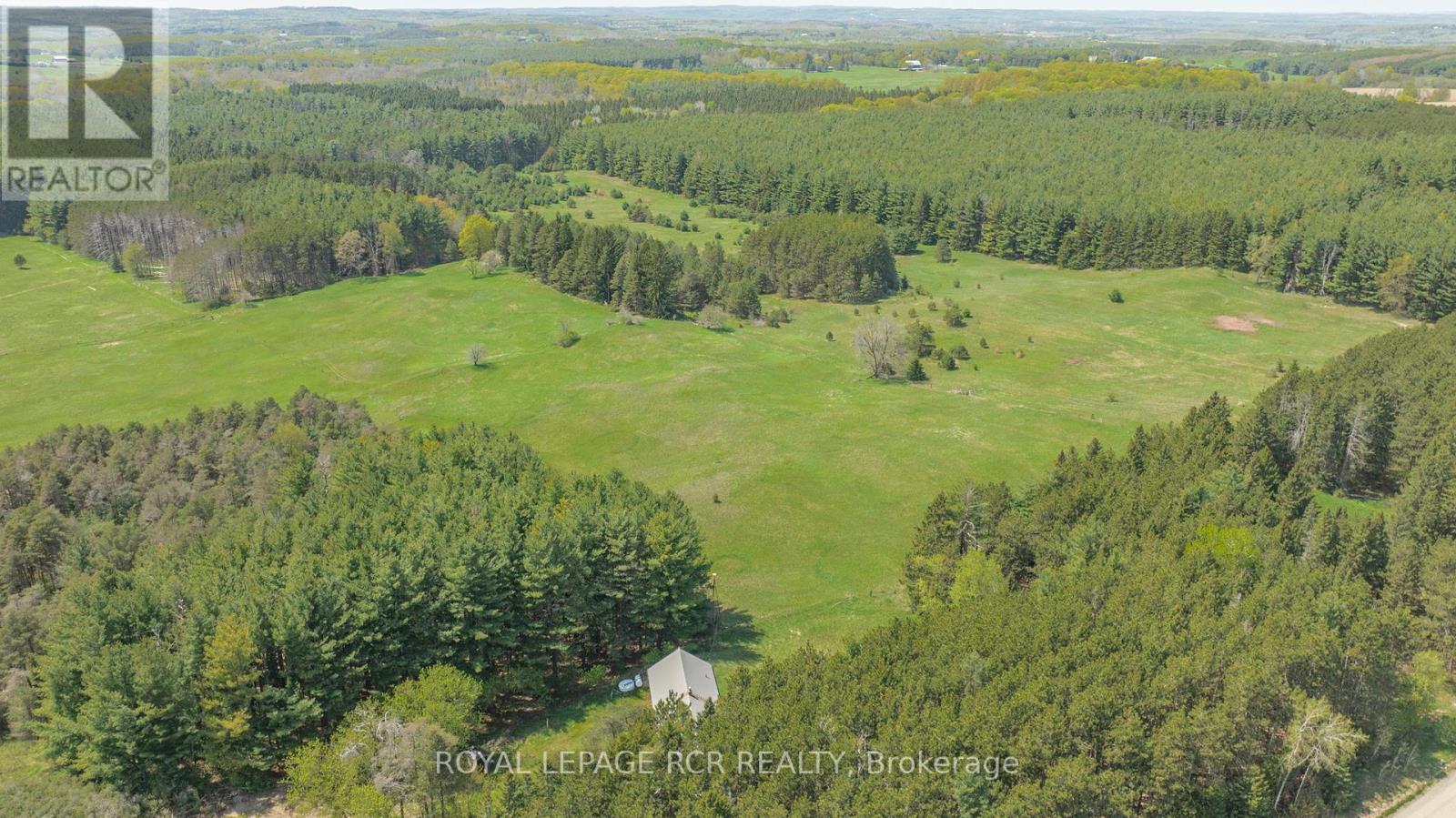 1092 Ballycroy Road, Adjala-Tosorontio, Ontario  L0N 1P0 - Photo 34 - N12153399