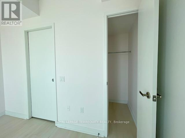 4507 - 3900 Confederation Parkway, Mississauga, Ontario  L5B 0M3 - Photo 24 - W12152239