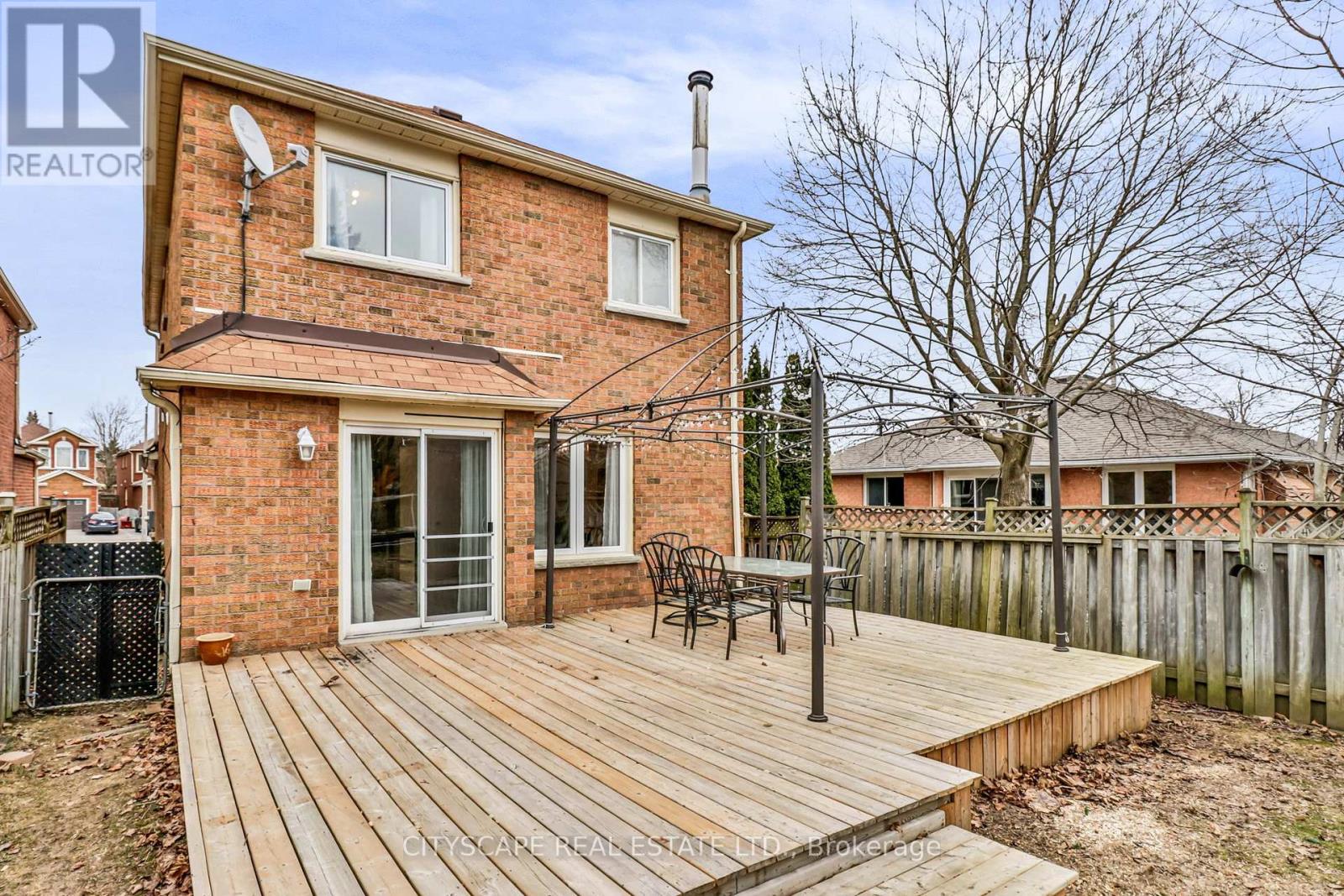 79 Weatherup Crescent, Barrie, Ontario  L4N 7J7 - Photo 40 - S12153353