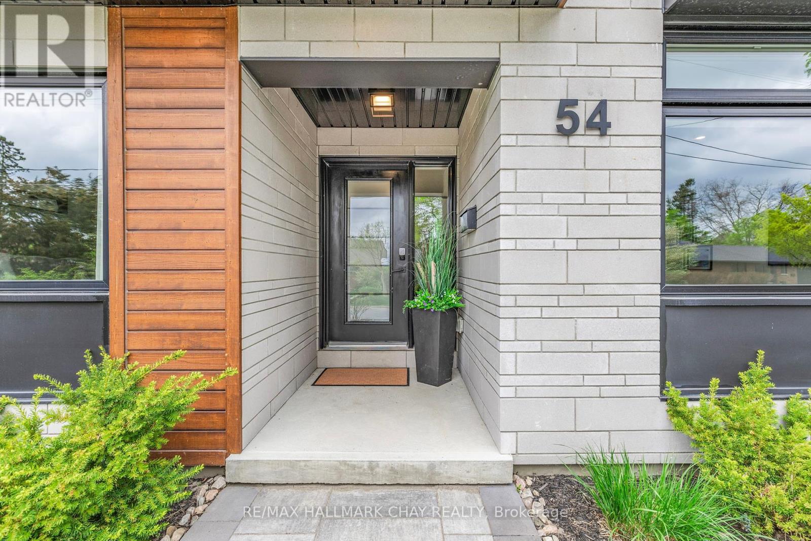 Property at 54 HIGHLAND AVENUE image 3