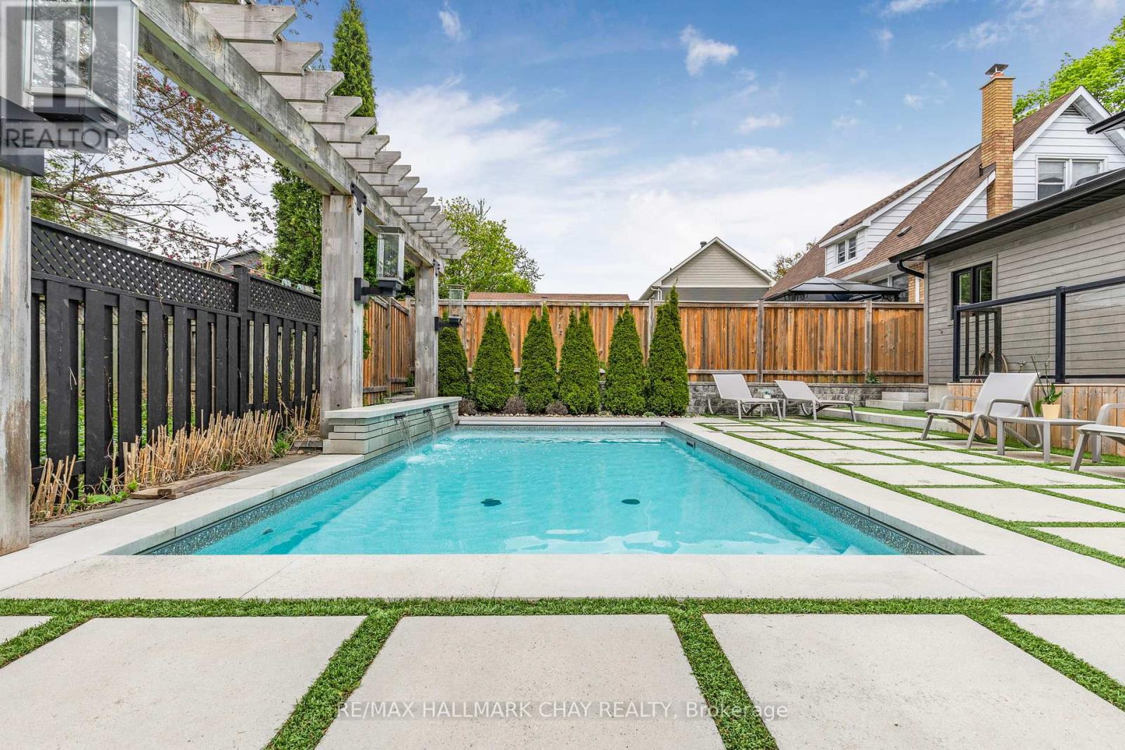 54 Highland Avenue, Barrie, Ontario  L4M 1N3 - Photo 45 - S12153362