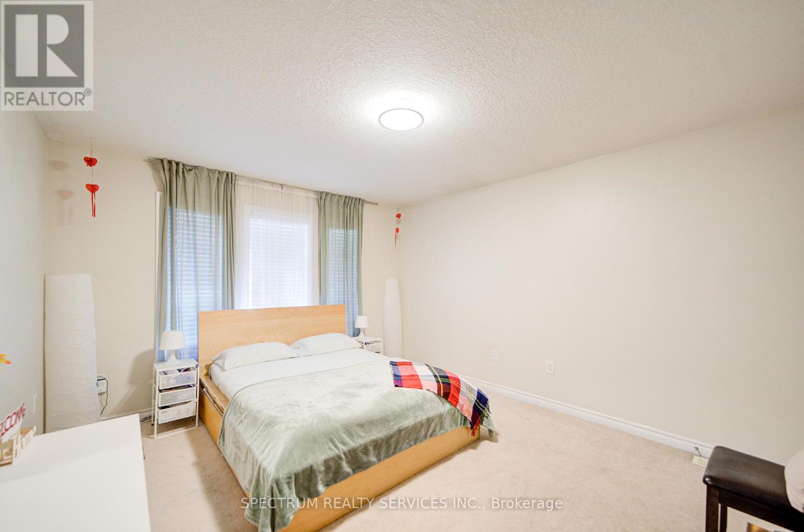 72 Graihawk Drive, Barrie, Ontario  L4N 6G7 - Photo 32 - S12153372