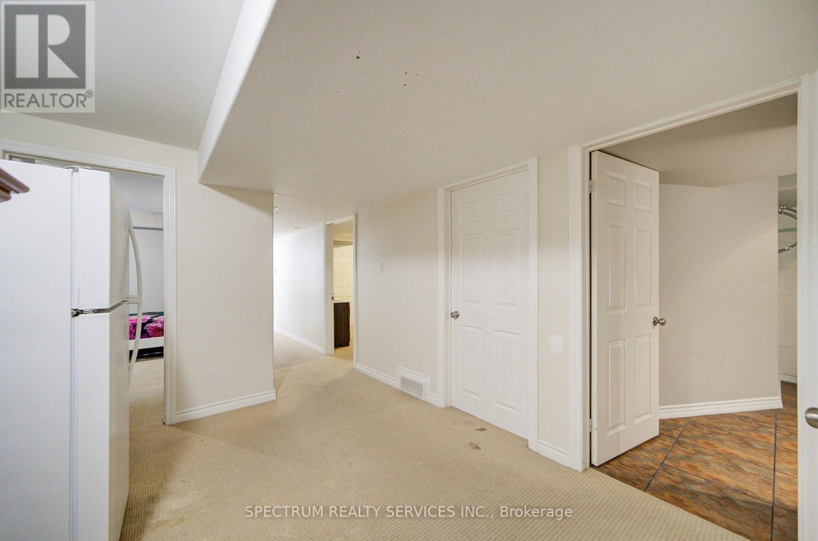 72 Graihawk Drive, Barrie, Ontario  L4N 6G7 - Photo 34 - S12153372