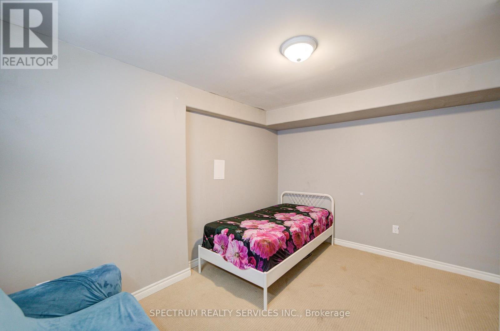 72 Graihawk Drive, Barrie, Ontario  L4N 6G7 - Photo 37 - S12153372