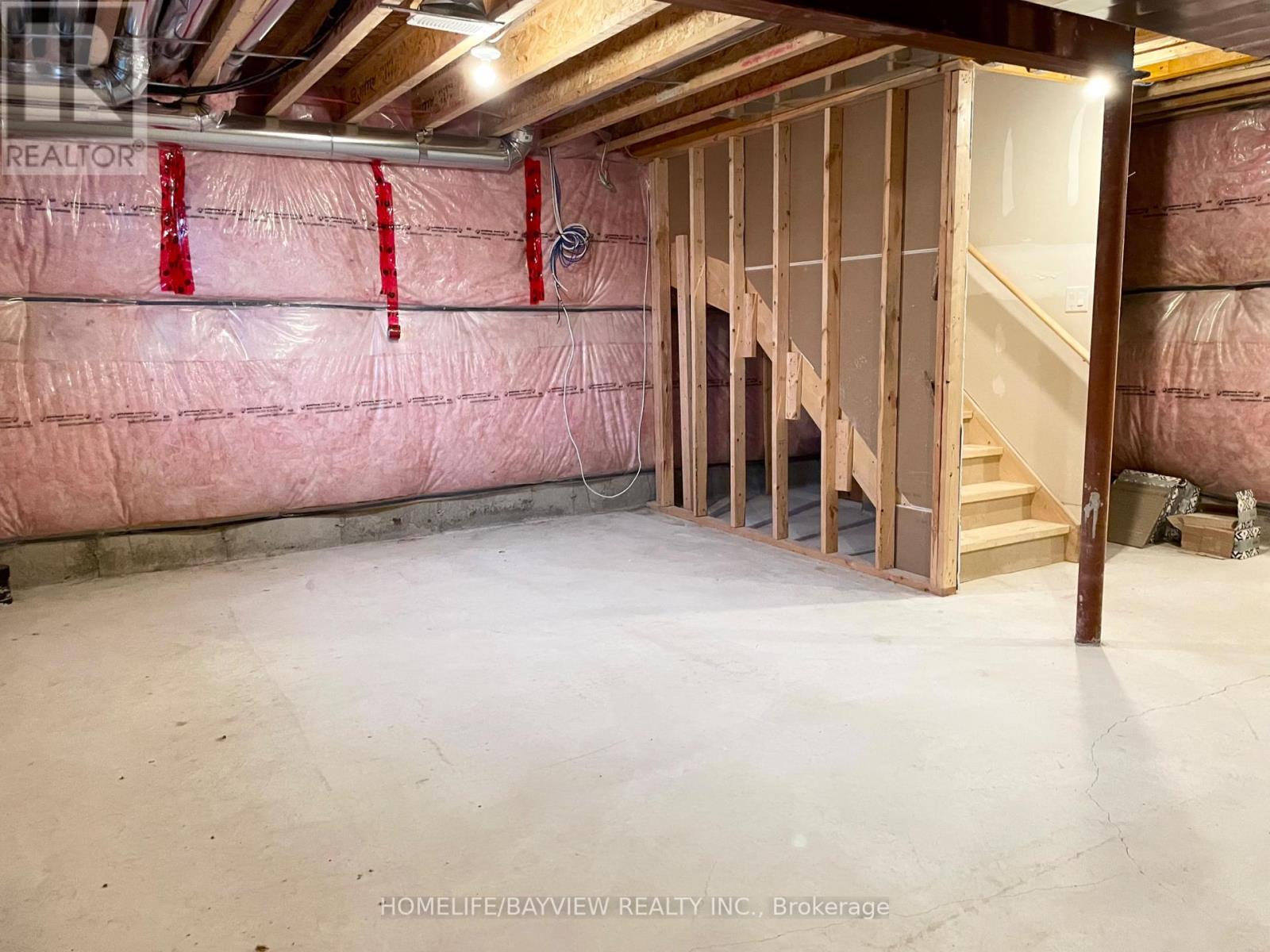 128 Village Gate Drive, Wasaga Beach, Ontario  L9Z 0J7 - Photo 22 - S12153450