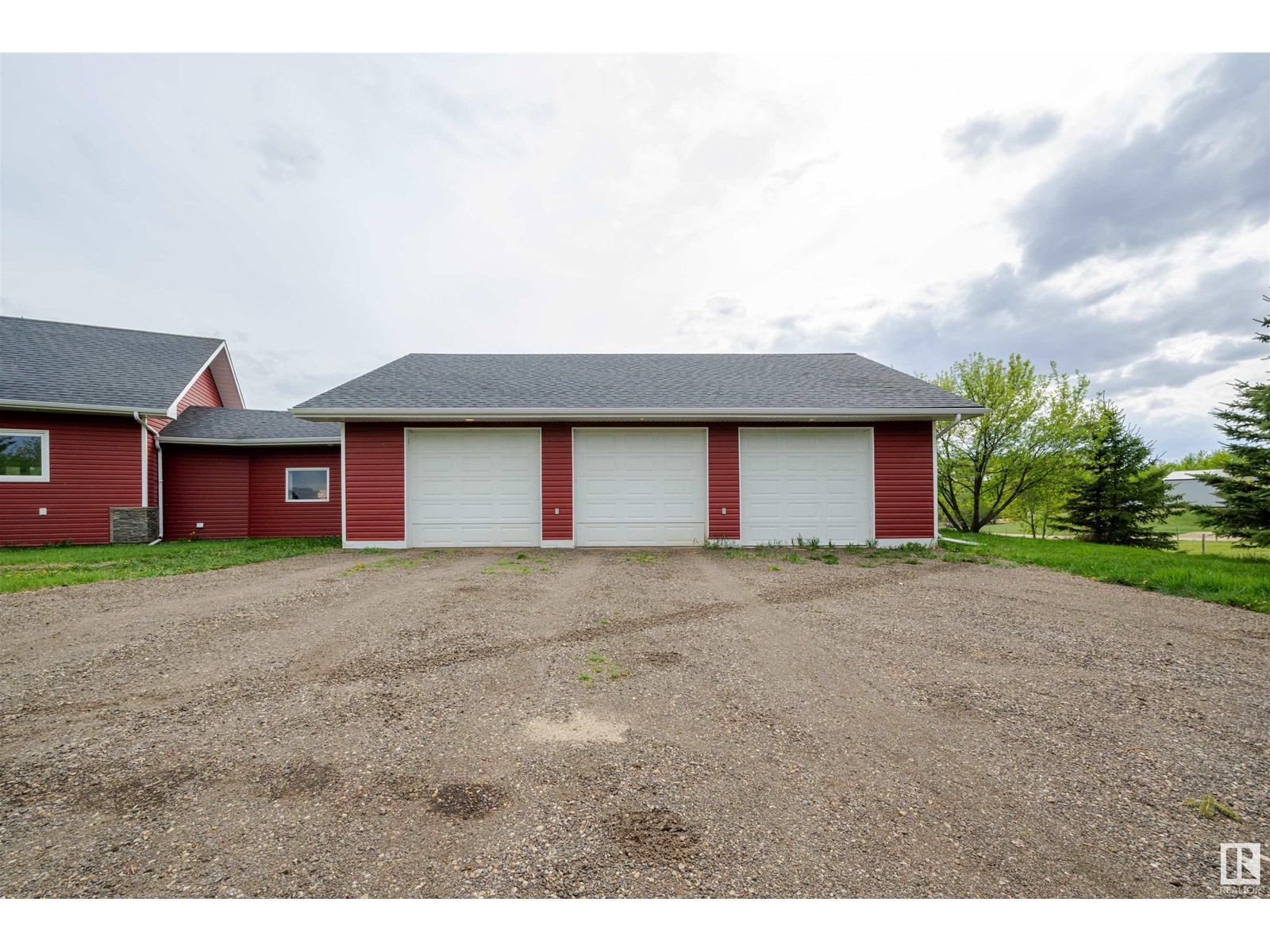 Property at #130 50322 RGE ROAD 232 image 3