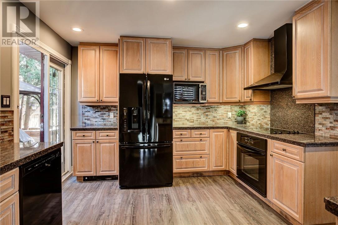 Property at 457 Galaxy Court image 4