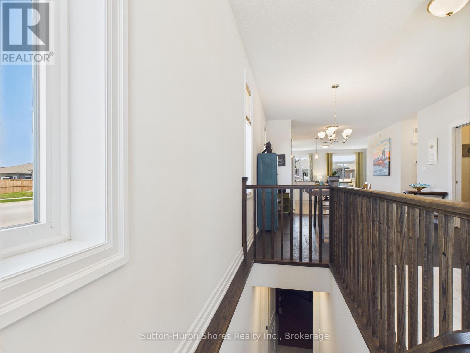 413 Walker Crescent, Saugeen Shores, Ontario  N0H 2C3 - Photo 34 - X12141377