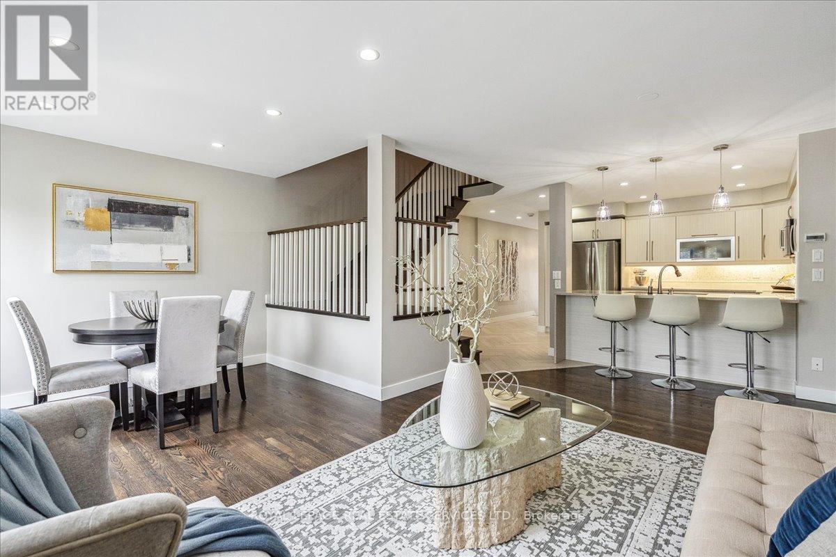 10 - 2250 Rockingham Drive, Oakville, Ontario  L6H 6J3 - Photo 8 - W12153281