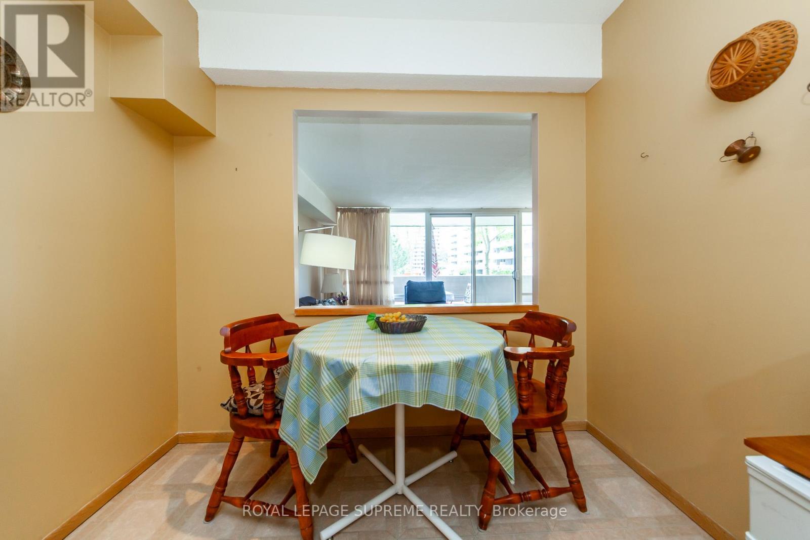 205 - 270 Scarlett Road, Toronto, Ontario  M6N 4X7 - Photo 26 - W12153294