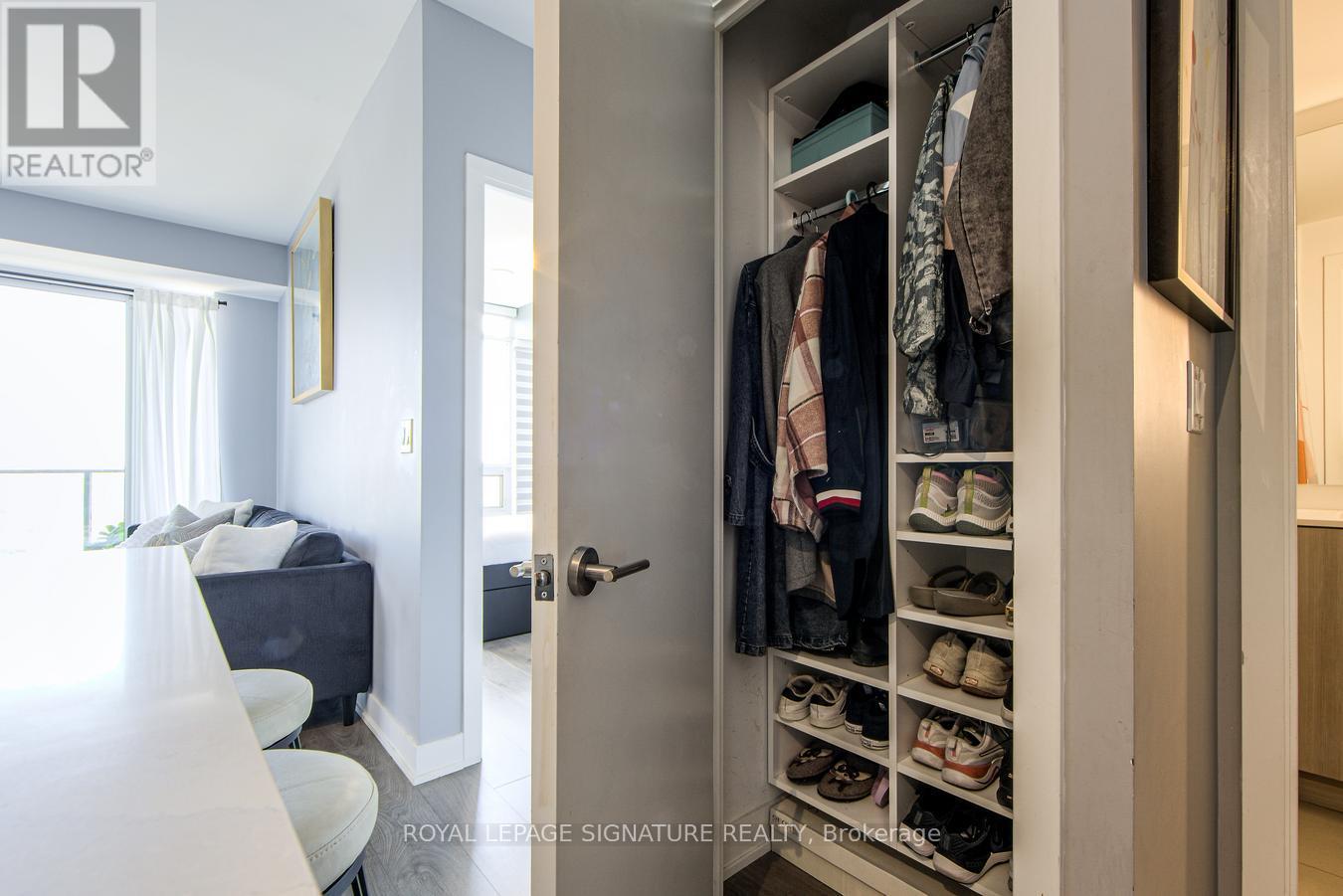 703 - 180 Veterans Drive, Brampton, Ontario  L7A 5G6 - Photo 37 - W12153322