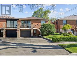 19 DEBBY COURT, Toronto, Ontario