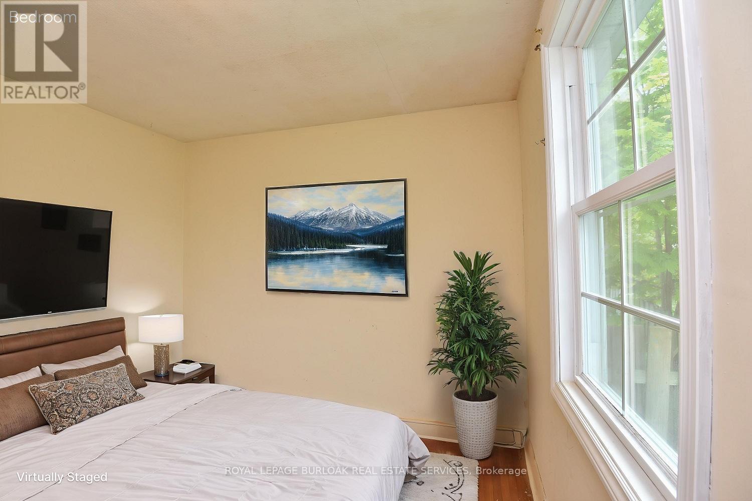 430 Queen Mary Drive, Oakville, Ontario  L6K 3M1 - Photo 22 - W12153435