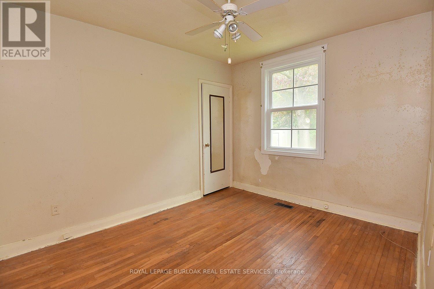 430 Queen Mary Drive, Oakville, Ontario  L6K 3M1 - Photo 23 - W12153435