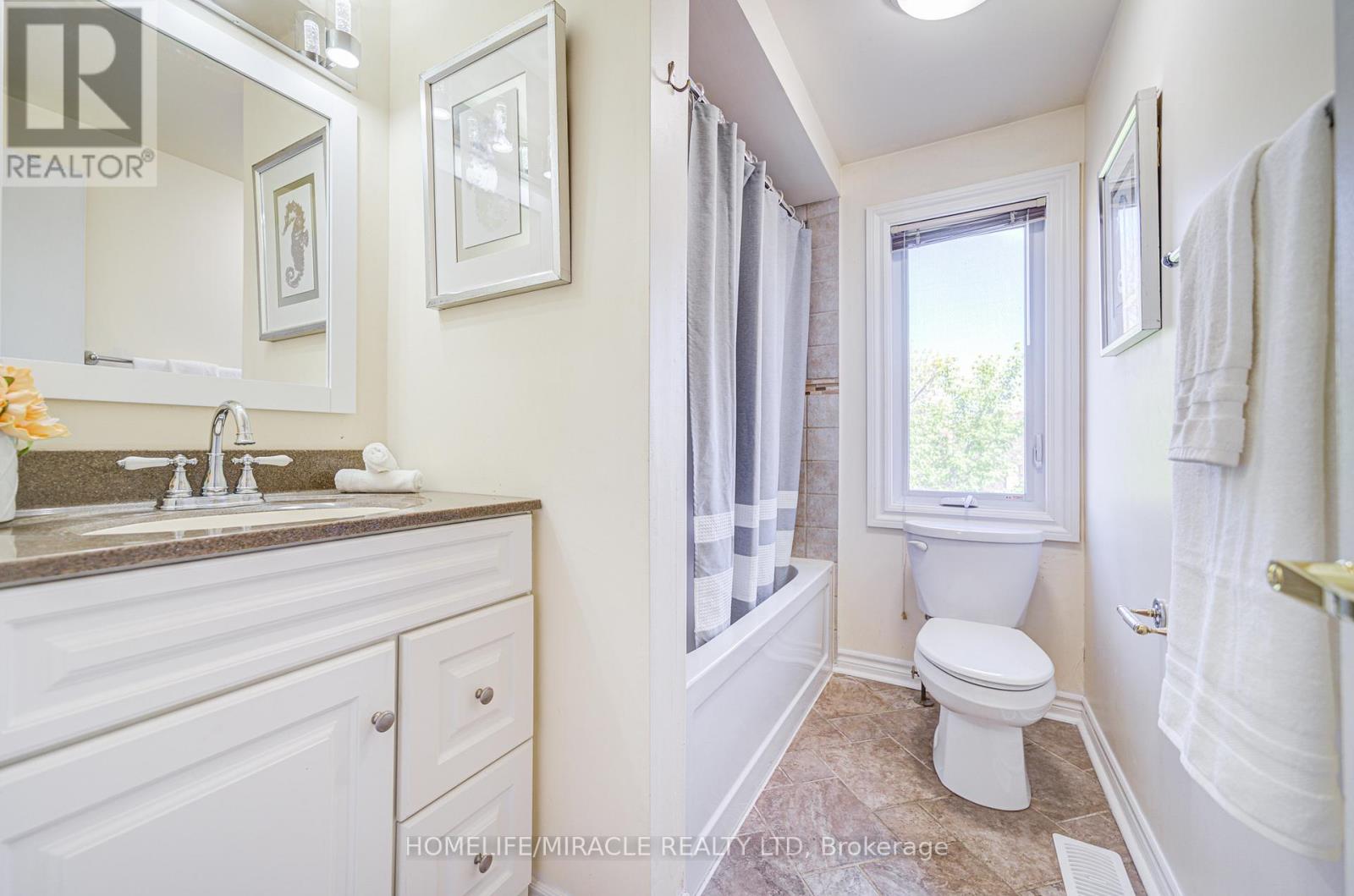 59 Faywood Crescent, Brampton, Ontario  L6Y 4M1 - Photo 27 - W12153448