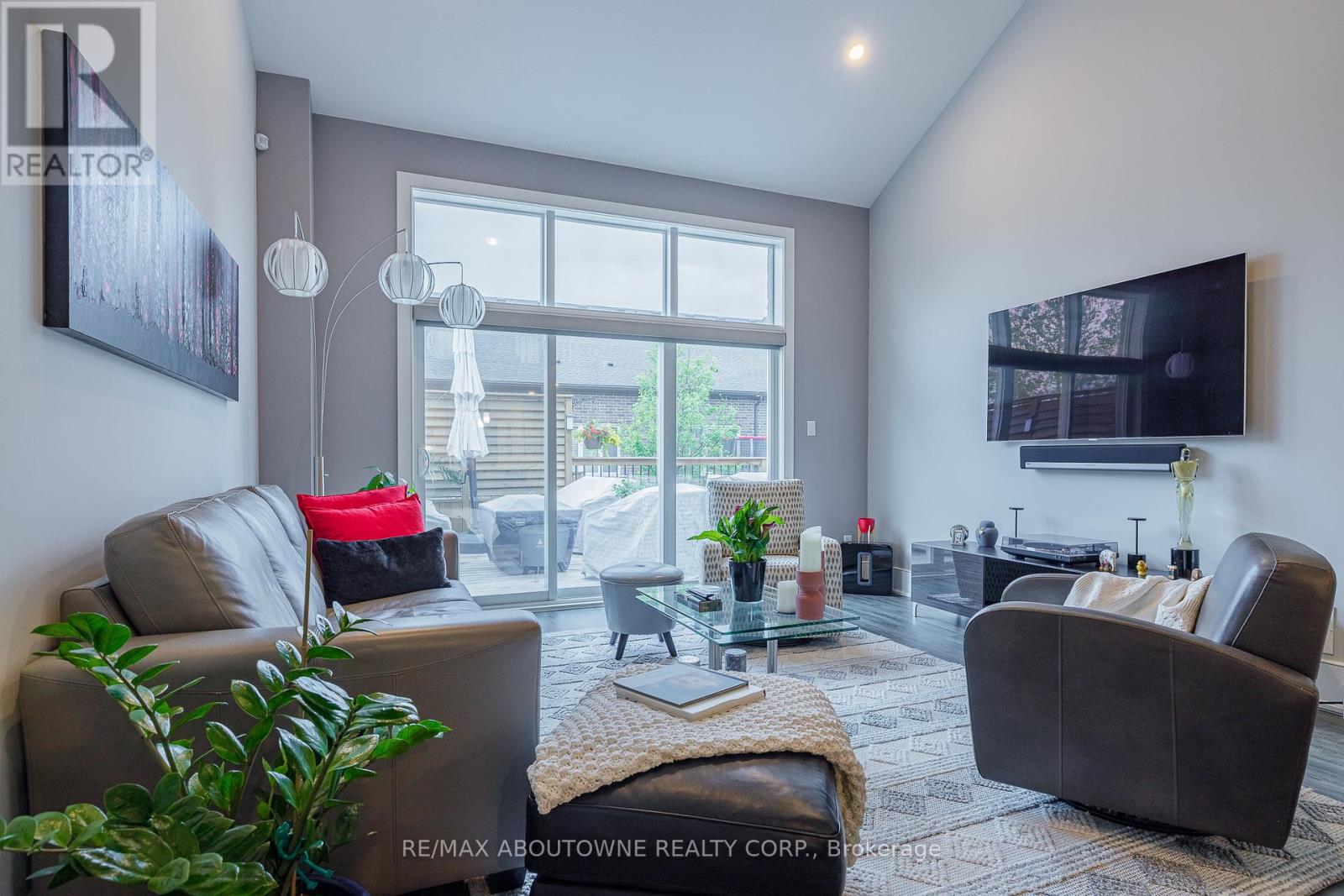 132 - 7506 Clubview Lane, Niagara Falls, Ontario  L2G 0A8 - Photo 23 - X12153233