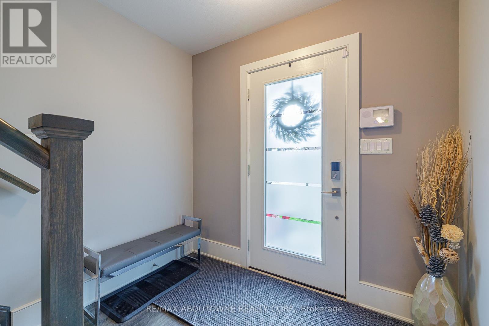 132 - 7506 Clubview Lane, Niagara Falls, Ontario  L2G 0A8 - Photo 4 - X12153233