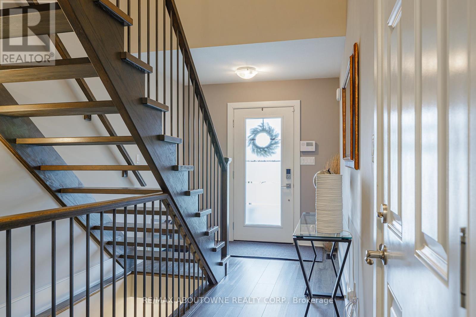 132 - 7506 Clubview Lane, Niagara Falls, Ontario  L2G 0A8 - Photo 5 - X12153233