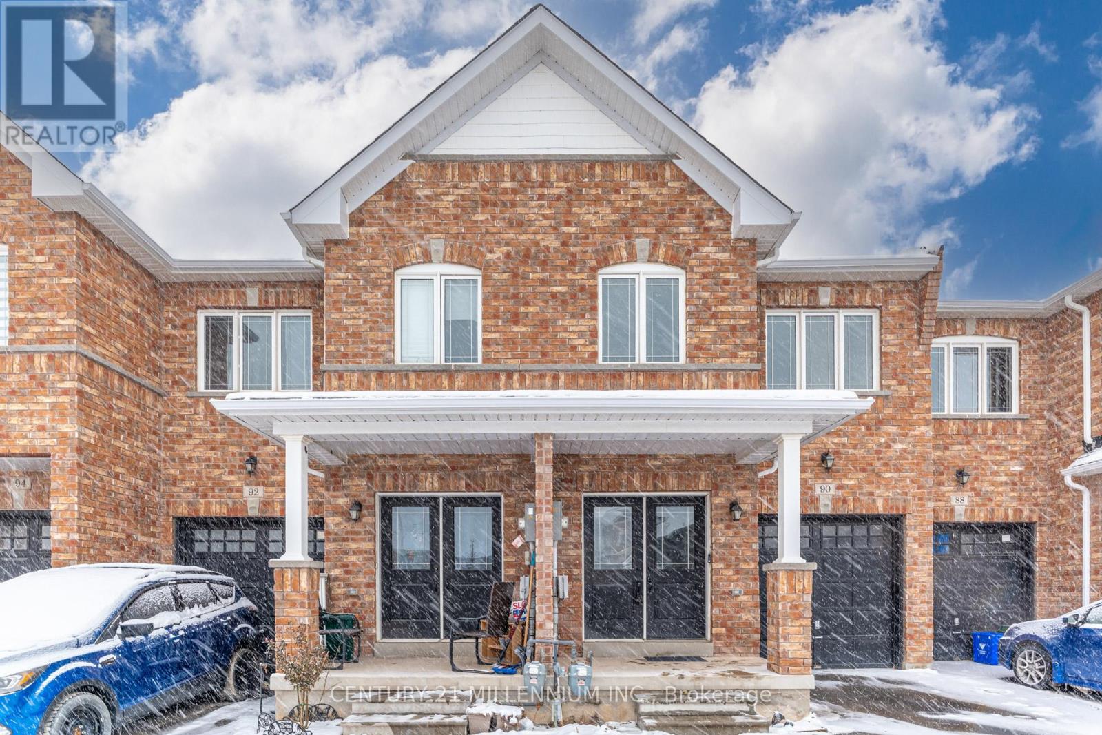 90 Palace Street, Thorold (Thorold Downtown), Ontario  L2V 0J6 - Photo 1 - X12153267
