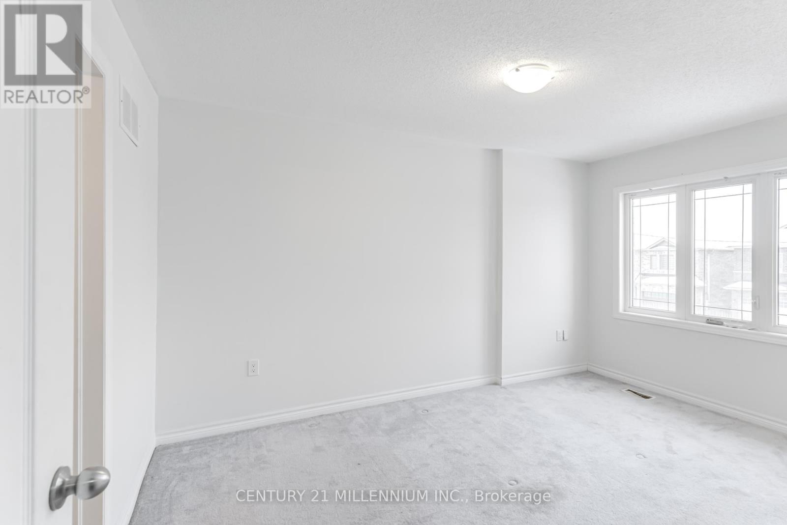 90 Palace Street, Thorold, Ontario  L2V 0J6 - Photo 29 - X12153267