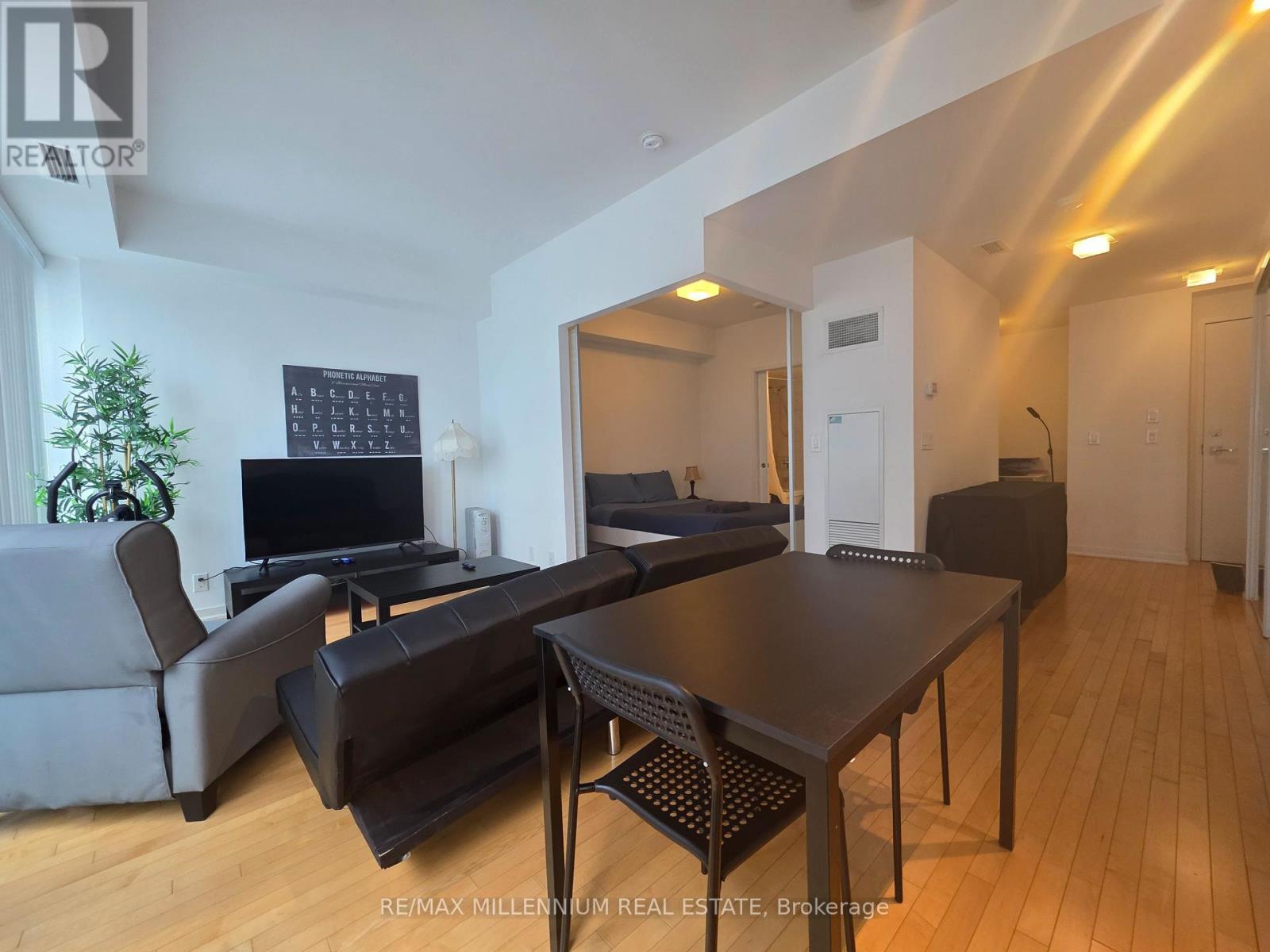 3612 - 14 York Street, Toronto, Ontario  M5J 2Z2 - Photo 14 - C12153320