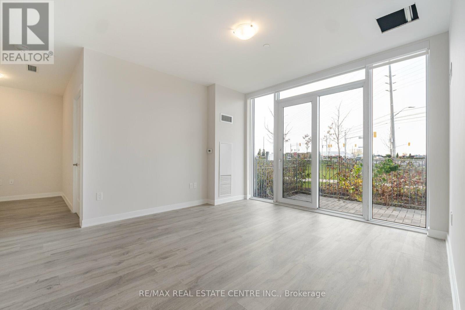 102b - 4655 Metcalfe Avenue N, Mississauga, Ontario  L5M 0Z7 - Photo 11 - W12152324