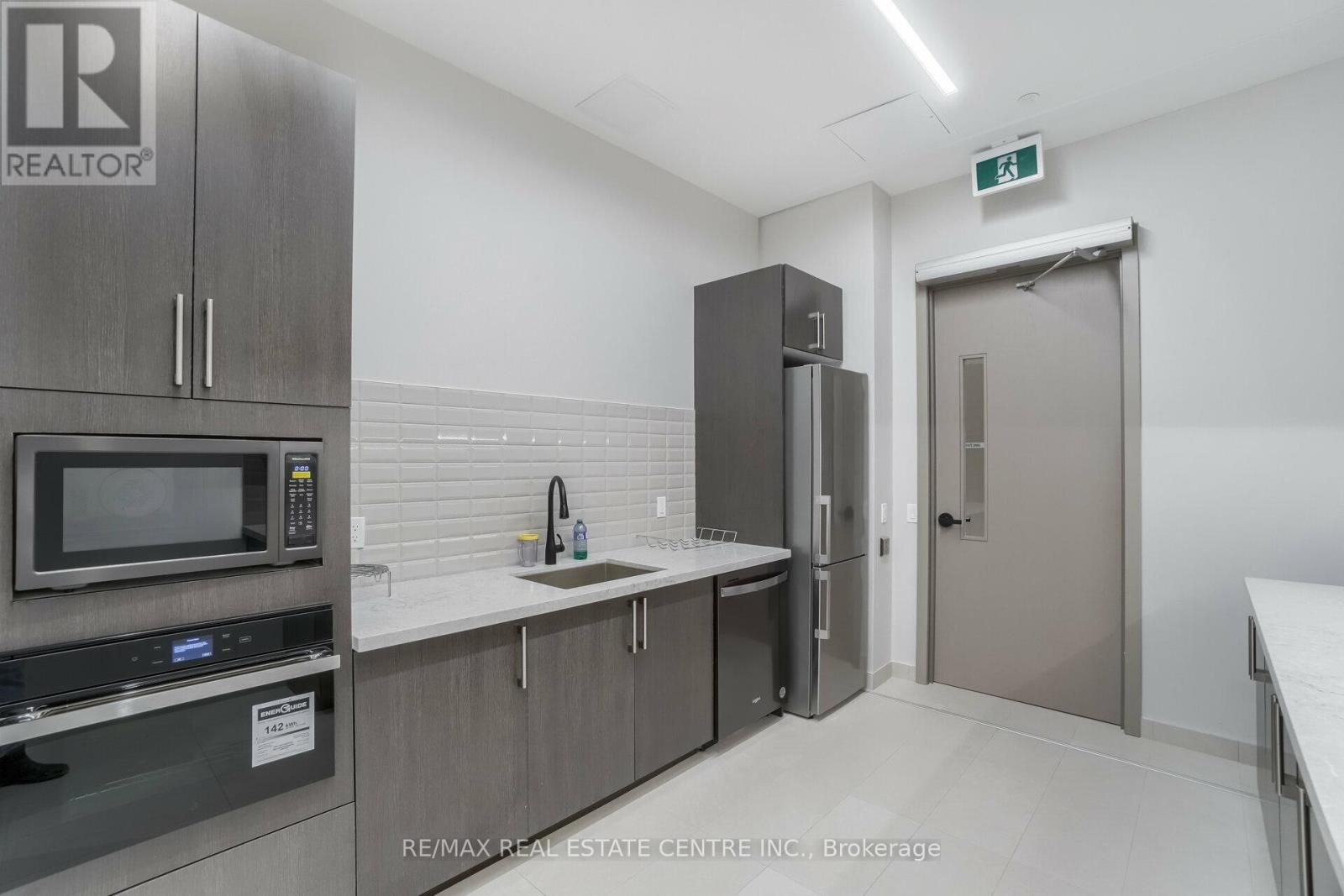 102b - 4655 Metcalfe Avenue N, Mississauga, Ontario  L5M 0Z7 - Photo 31 - W12152324
