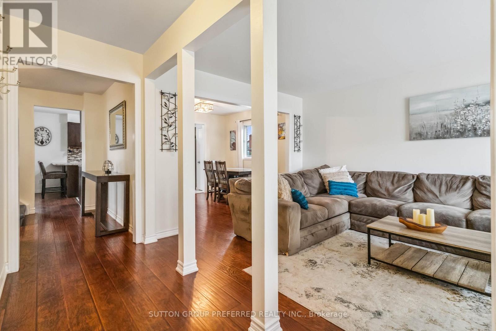 Property at 8 LOCHERN ROAD image 5