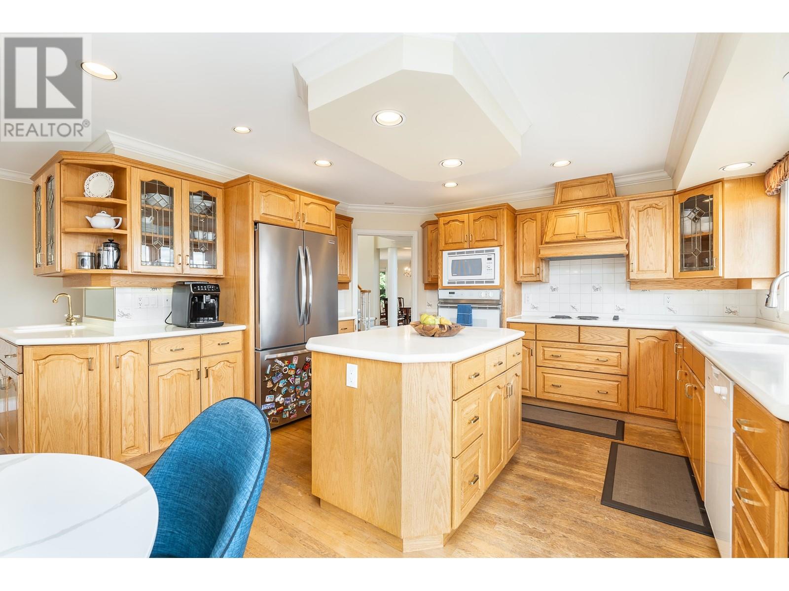 4153 Quarry Court, North Vancouver, British Columbia  V7K 3C3 - Photo 16 - R3003624