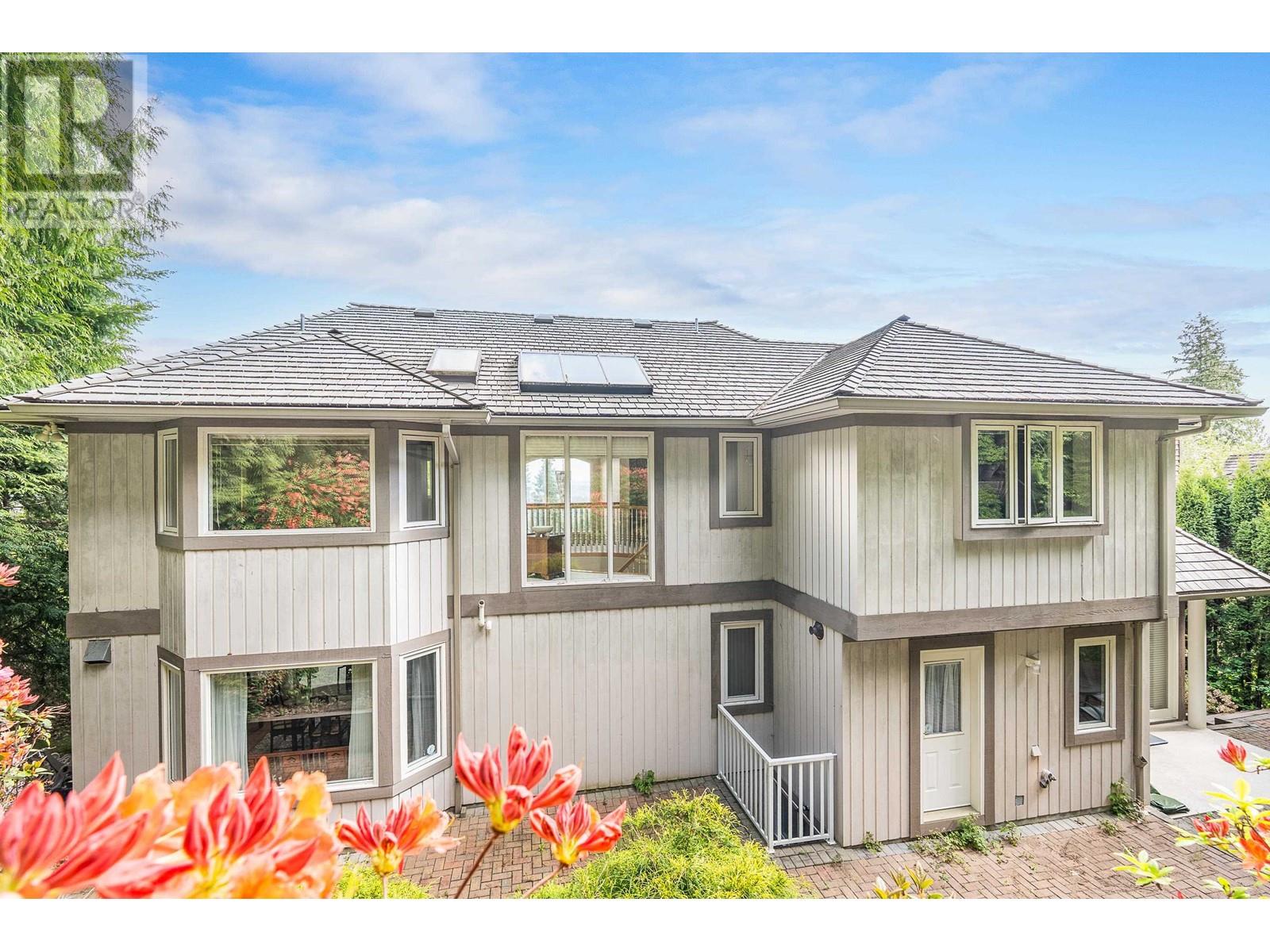 4153 Quarry Court, North Vancouver, British Columbia  V7K 3C3 - Photo 39 - R3003624