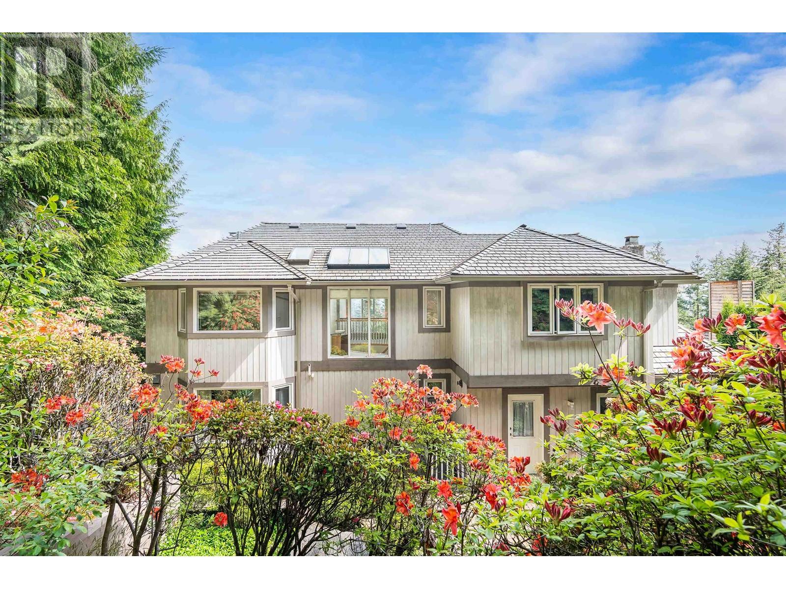 4153 Quarry Court, North Vancouver, British Columbia  V7K 3C3 - Photo 40 - R3003624