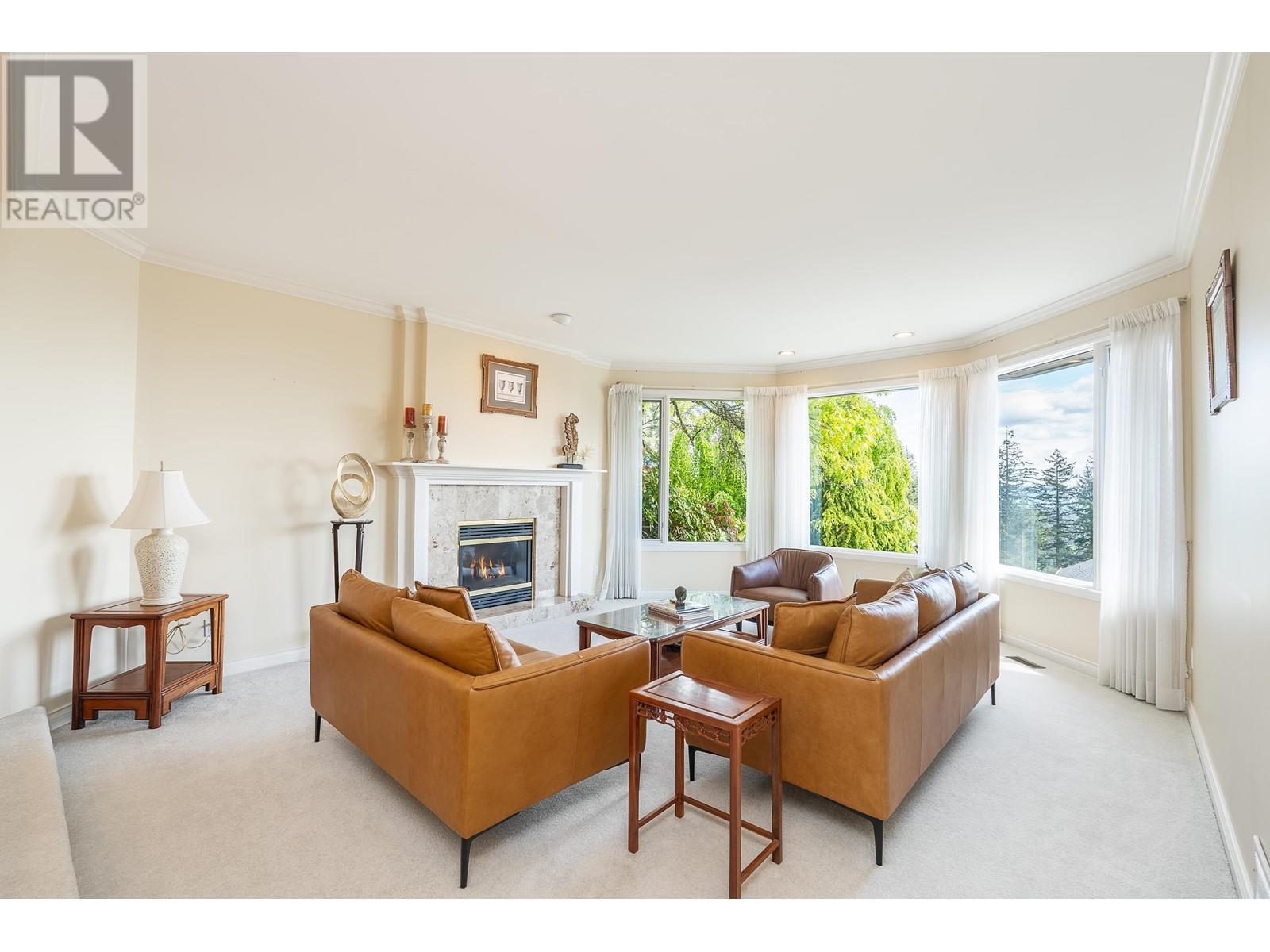 4153 Quarry Court, North Vancouver, British Columbia  V7K 3C3 - Photo 6 - R3003624