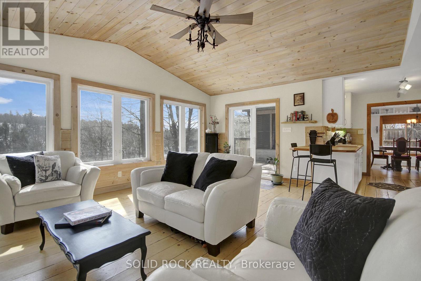 72 Stringers Lane, Greater Madawaska, Ontario  K0J 1G0 - Photo 12 - X12067719